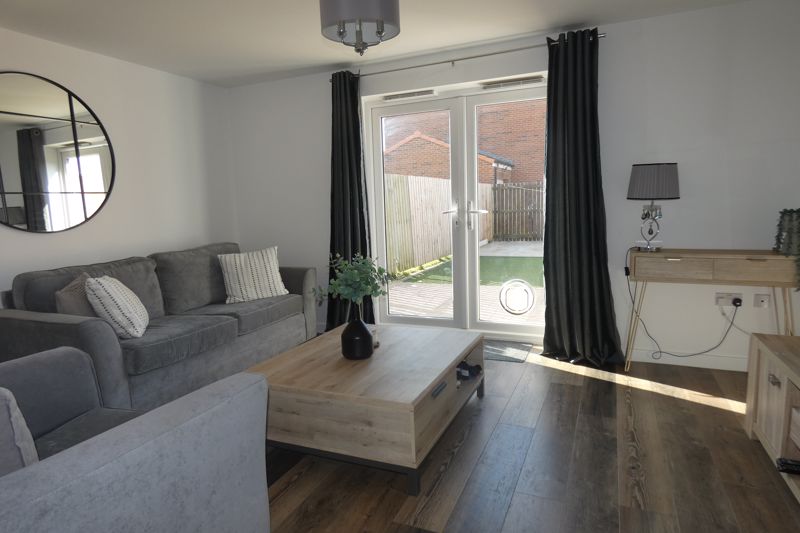 Lounge- click for photo gallery